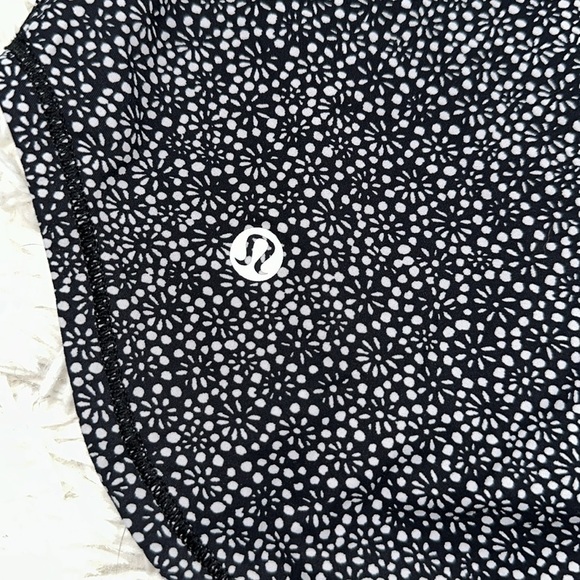 Lululemon Sculpt Tank - Picture 4 of 4